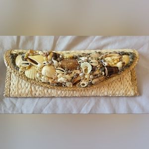 Mary L's Bahamas Beautiful Seashell Clutch